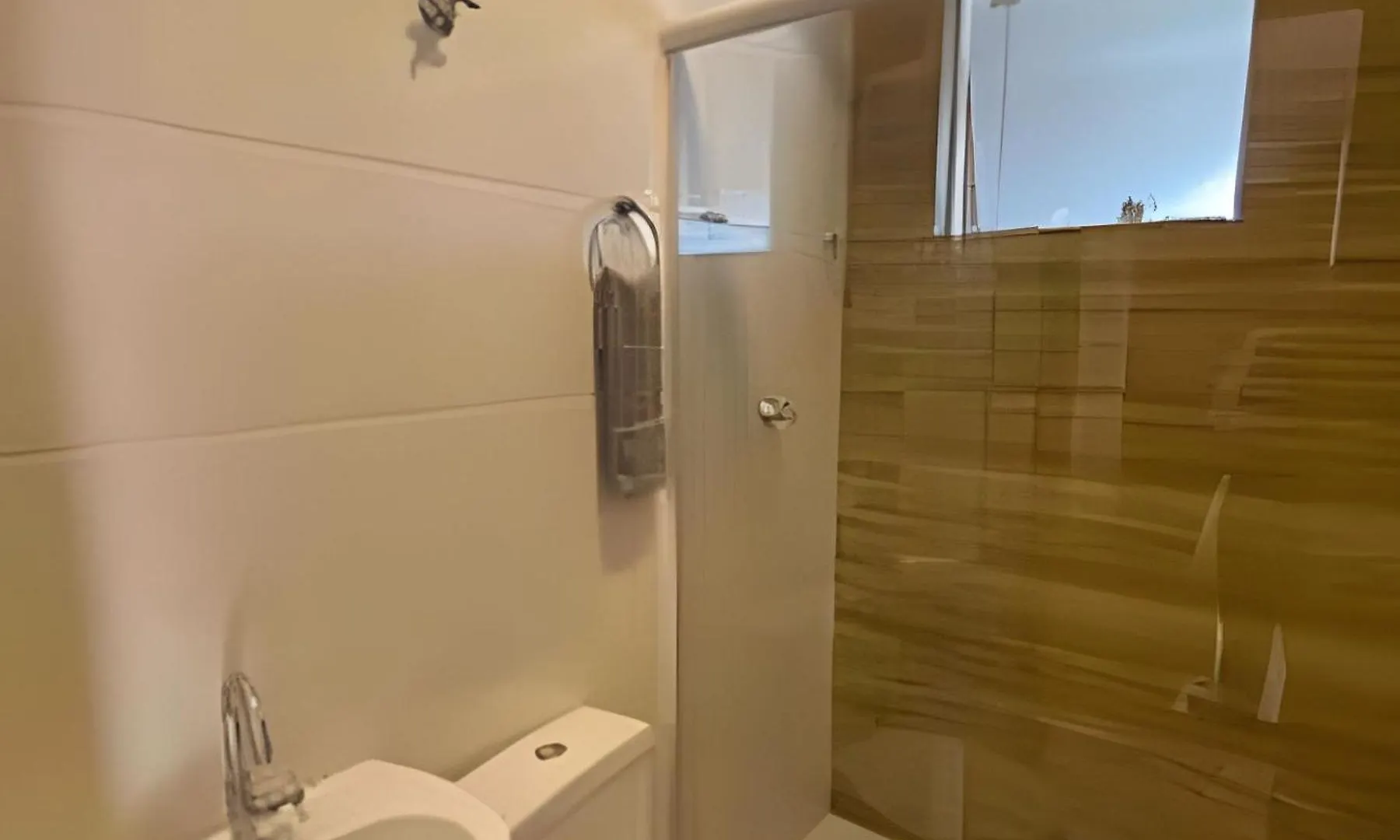 Lodge Oahu Guest House Praia do Rosa