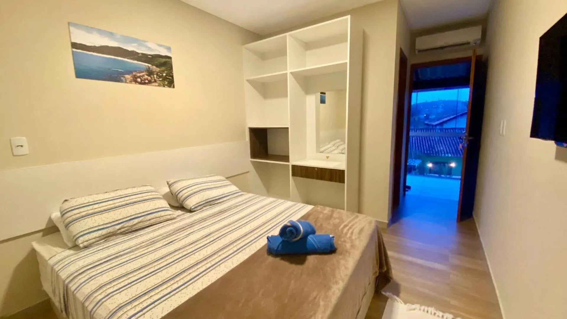 Lodge Oahu Guest House Praia do Rosa Brazil