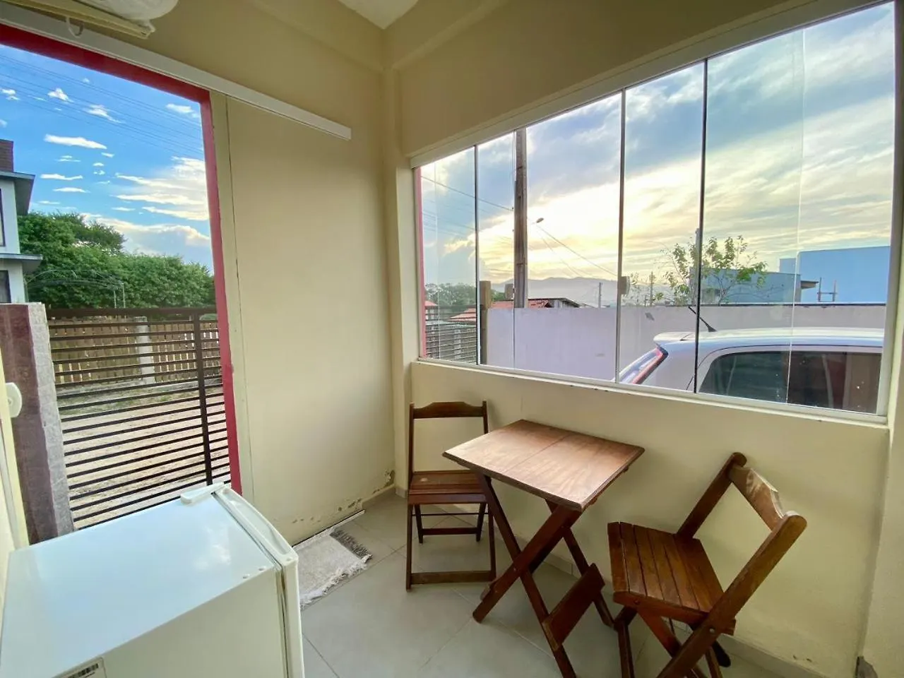 Lodge Oahu Guest House Praia do Rosa Brazil